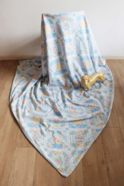 Tweepersoons vintage bloemetjes dekbedovertrek. Blauw retro beddengoed