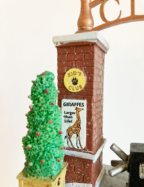 Lemax dierentuin entree. City Zoo Entrance ornament / kerstdorp
