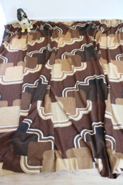 Super groot vintage gordijn, 255 x 460 cm. Retro overgordijn in bruin tinten