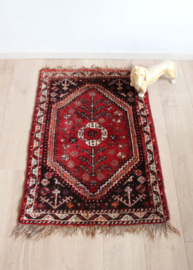 Handgeknoopt Oosters kleedje - Shiraz. Vintage Perzisch tapijt