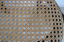 Houten vintage stoeltje, Thonet stijl - model Vienna no. 18. Retro cafe stoel.