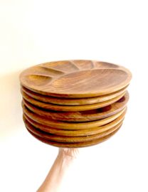 8 teakhouten vintage fondueborden. Set grote bruine retro borden