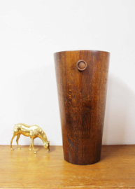 Hoge retro brutalist pot. Houten vintage paraplubak,  '70?