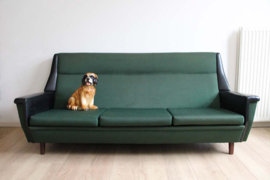 Groen / zwarte vintage bank met 2 fauteuils.  Retro design zithoek
