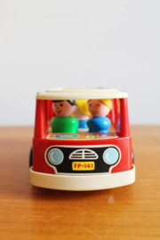 Vintage minibus van Fisher Price -1988. Retro speelgoed busje met 5 poppetjes