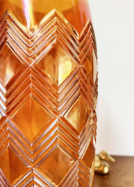 Glanzende Art Deco stijl vaas. Glazen vintage vaasje