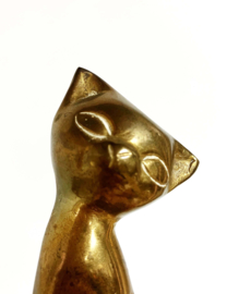 Klein vintage messing poesje.  Goudkleurige katten beeldje