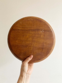 Houten vintage snackschaal. Rende retro schaal / dienblad - teak