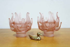 Set vintage lampenkappen van roze glas. Art Deco stijl kapjes, Murano?