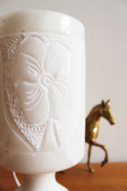 Prachtige albasten tafellamp. Vintage lamp in marmer look.