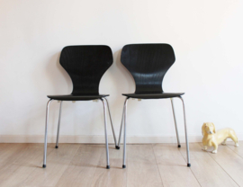 Set zwarte vintage stoelen. Retro design stoel - Phoenix - Made in Denmark