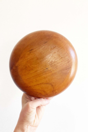 Houten vintage schaal. Ronde teakhouten schaaltje / retro kom.