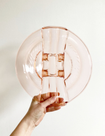 Roze glazen vintage schaal op pootjes. Art Deco bord - Walther & Söhne?