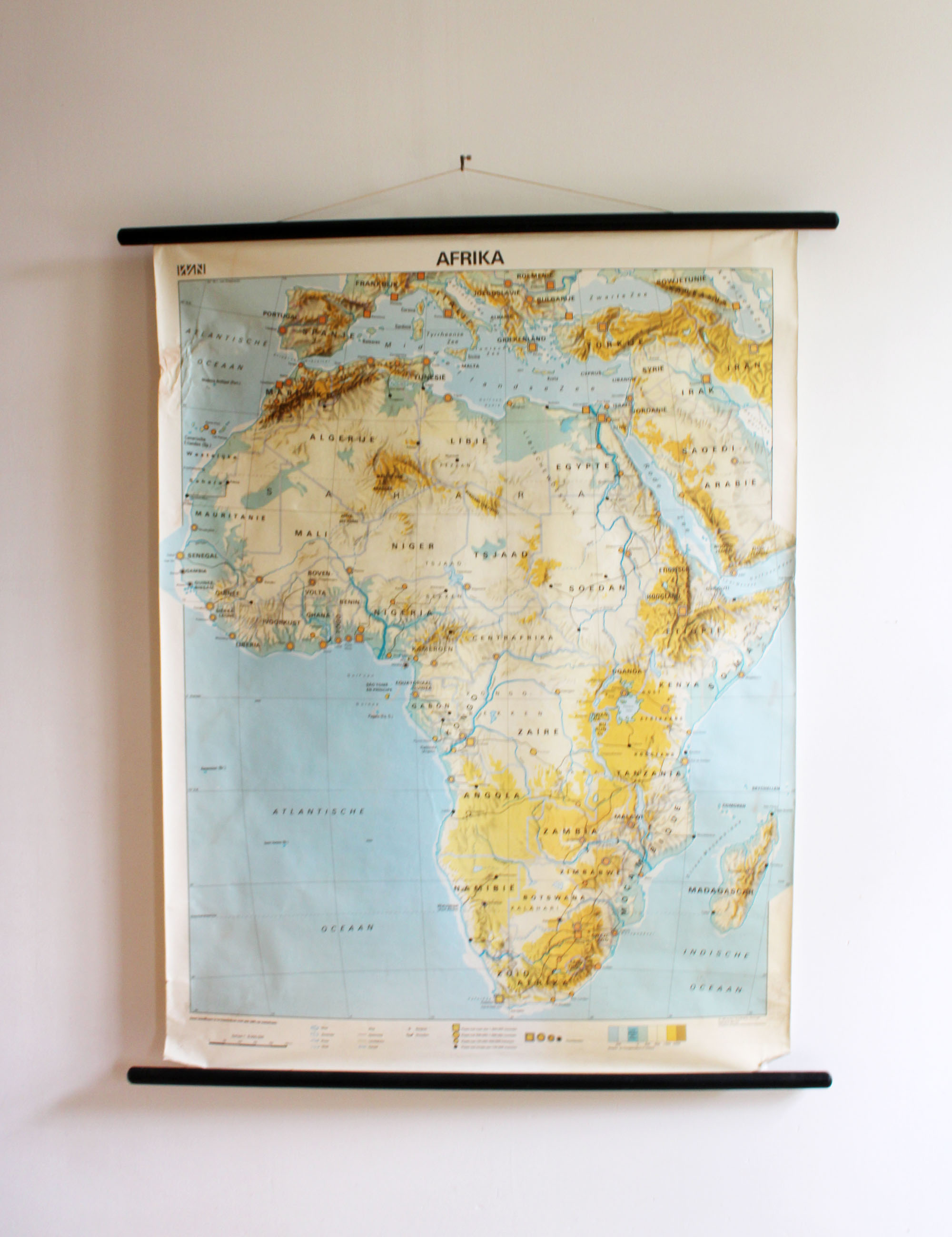 Vintage aardrijkskunde schoolplaat - Afrika Retro landkaart / wandkaart