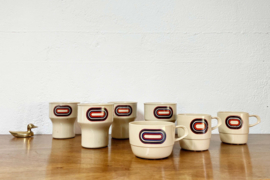 Vintage campingservies - rosti Mepal. 7 retro bekers en kopjes.