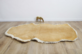 Grote zachte schapenvacht.  Origineel wollen Flat Sheepje :)