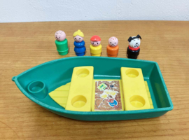 Vintage boot van Fisher Price -1988. Retro speelgoed bootje met 5 poppetjes