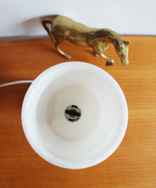 Prachtige albasten tafellamp. Vintage lamp in marmer look.