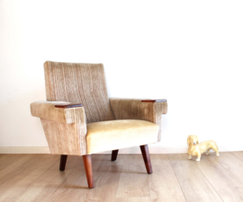 Heerlijke vintage Mid Century fauteuil.  Retro design lounge stoel