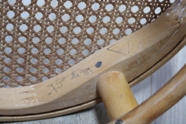 Houten vintage stoeltje, Thonet stijl. Boho brocante cafe stoel, Ligna?