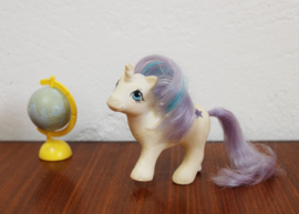 Baby Glory: Vintage G1 My Little Pony - Hasbro. Retro speelgoed unicorn