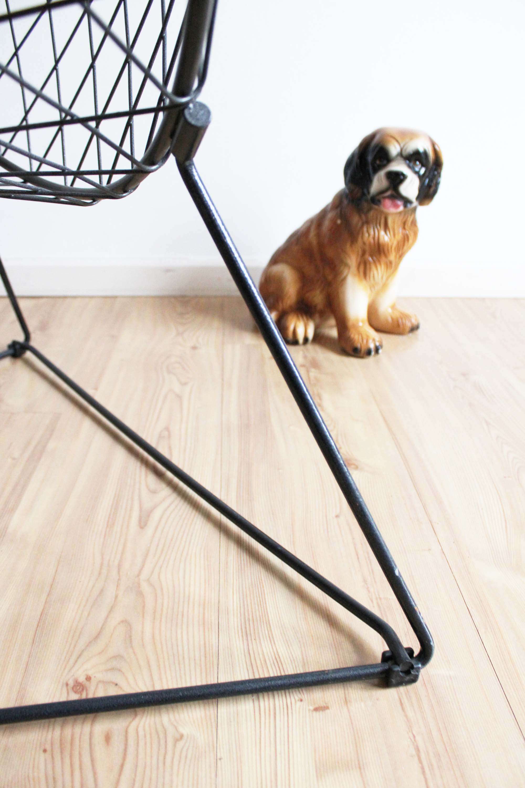 Vintage wire chair - Oti. Retro design stoel - Niels Gammelgaard - IKEA