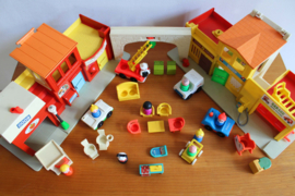 Vintage Fisher-Price dorp. Origineel retro speelgoed -Fisher price Village 997