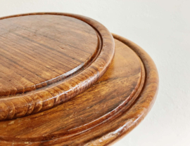 Set houten vintage borden. Japandi / Wabi Sabi stijl bordjes / snijplank