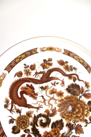 Aardewerk retro servies met draken. Vintage taartschaal met bordjes en 2 kommen/ Dragon of Kowloon