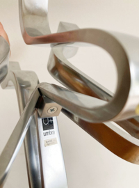 Retro design kandelaar - Karim Rashid voor Umbra. Vintage Chorus kaarsenhouder