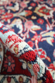 Kleurrijk handgemaakt vloerkleed. Roze vintage tapijtje / deur / badmat
