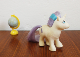 Baby Glory: Vintage G1 My Little Pony - Hasbro. Retro speelgoed unicorn