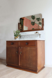 Houten antieke commode met marmeren blad. Vintage kast / Art Deco dressoir