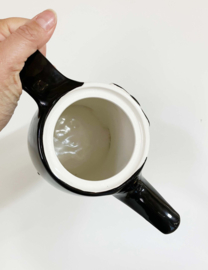 Keramieken vintage theepot - Price & Kensington. Retro pinguïn pot - P&K