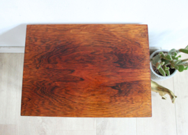 Houten vintage bijzettafeltje. Mid Century retro design tafel