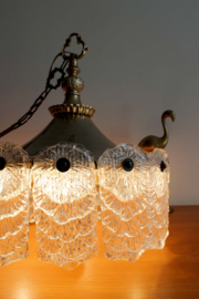 Zware messing hanglamp met frosted iced glas. Vintage plafondlamp