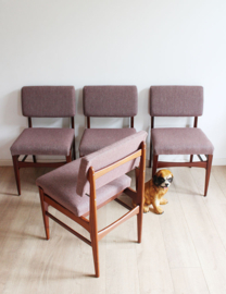 Set van 4 teakhouten vintage stoelen, Topform? Mid Century retro design stoelen.