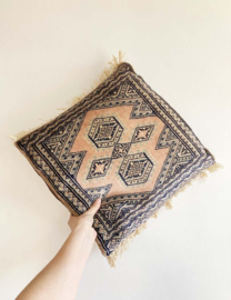 Origineel handgeknoopt Perzisch/Boho kussen. Vintage Oosters kussentje