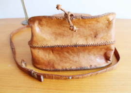 Vintage krokodillen lederen tas. Boho schoudertas met vakken, krokodil?
