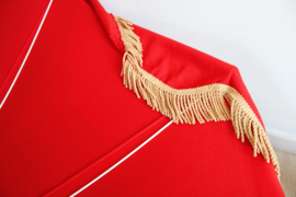 Grote vintage parasol uit de seventies. Retro zonnescherm