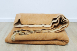 Grote beige / roest bruine vintage deken. Wollen retro sprei - 178 x 217 cm.