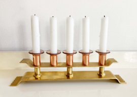 Goudkleurige vintage kandelaar voor 5 kaarsen.