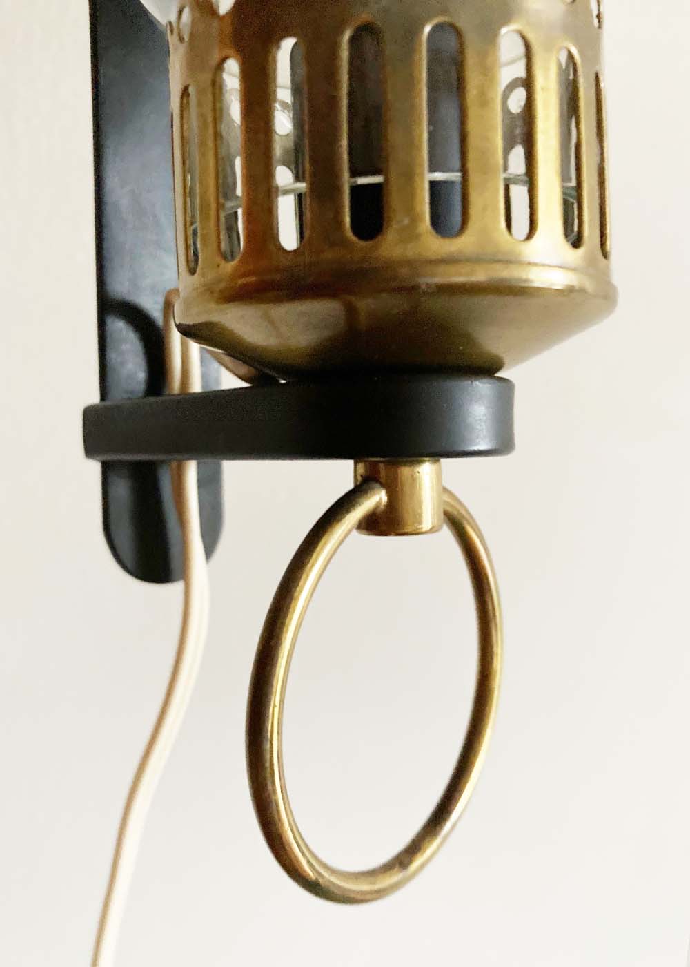 Antiek wandlampje - Schutz Mark. Vintage lampje met witte kap