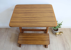 Houten vintage side table. Retro design bijzettafel / planten tafel