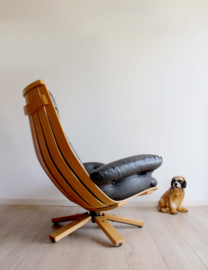 Scandinavisch vintage design fauteuil. Hans Brattrud voor Hove Möbler?