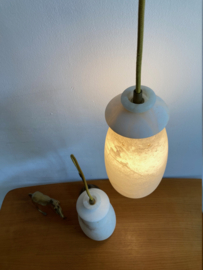 Set albasten vintage hanglampjes - A. Pegasan S.L. Twee stenen retro lampen
