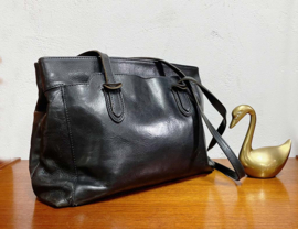 Zwart lederen schoudertas - Italiaans. Vintage schooltas / handtas / shopper