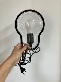 Nieuwe 'Sticky Lamp" van Droog Design.  Dutch Design Wandlamp, Chris Kabel