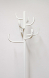 Staande vintage cactus kapstok. Wit metalen retro design coat rack