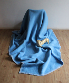 Supergrote blauwe vintage deken. Grote retro sprei/plaid van Leacril